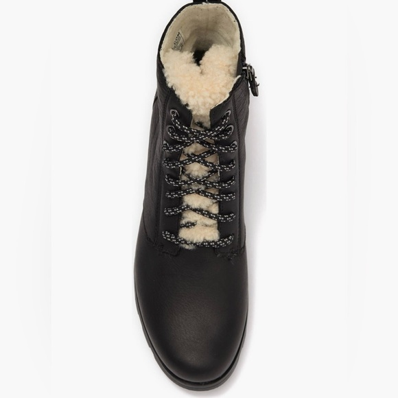 NIB SOREL Emilie Short Lace Cozy Sherpa Waterproof Moto Combat Boots 8.5 - Picture 4 of 8